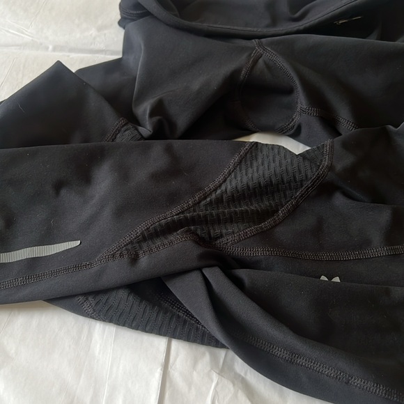 Under Armour leggings - Picture 5 of 5